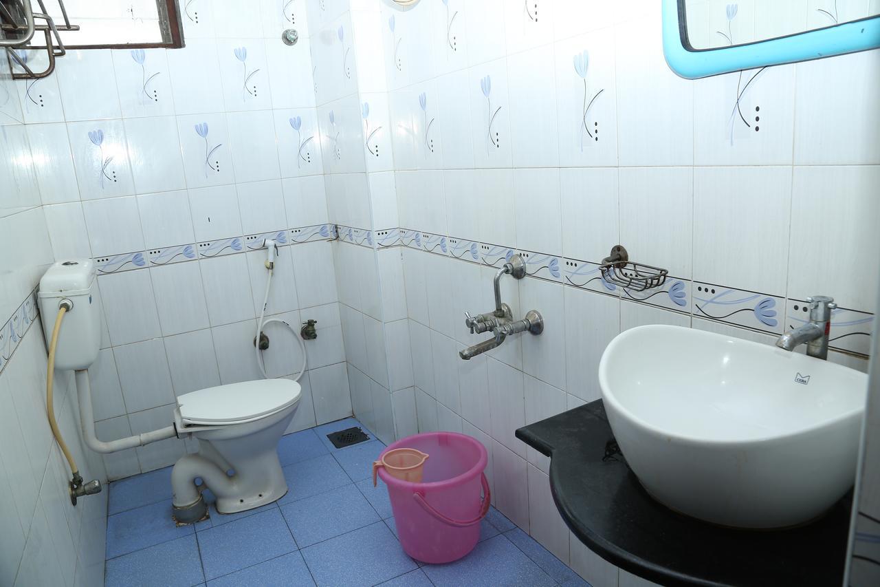 Sri Srinivasar Residency Hotel Vellore Esterno foto