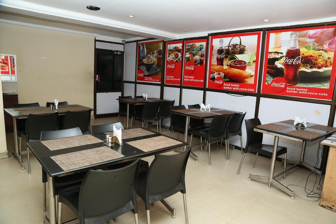 Sri Srinivasar Residency Hotel Vellore Esterno foto