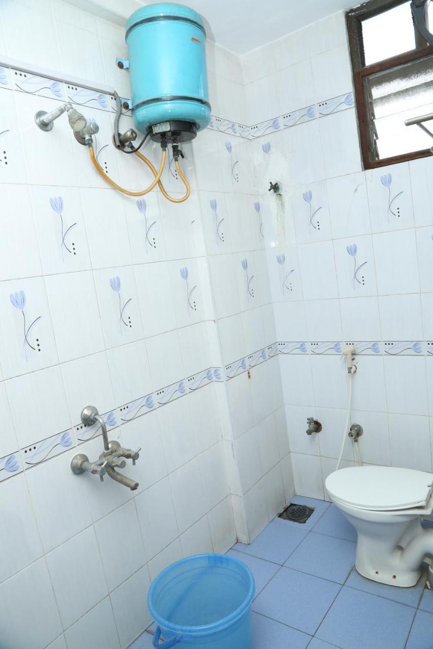 Sri Srinivasar Residency Hotel Vellore Esterno foto
